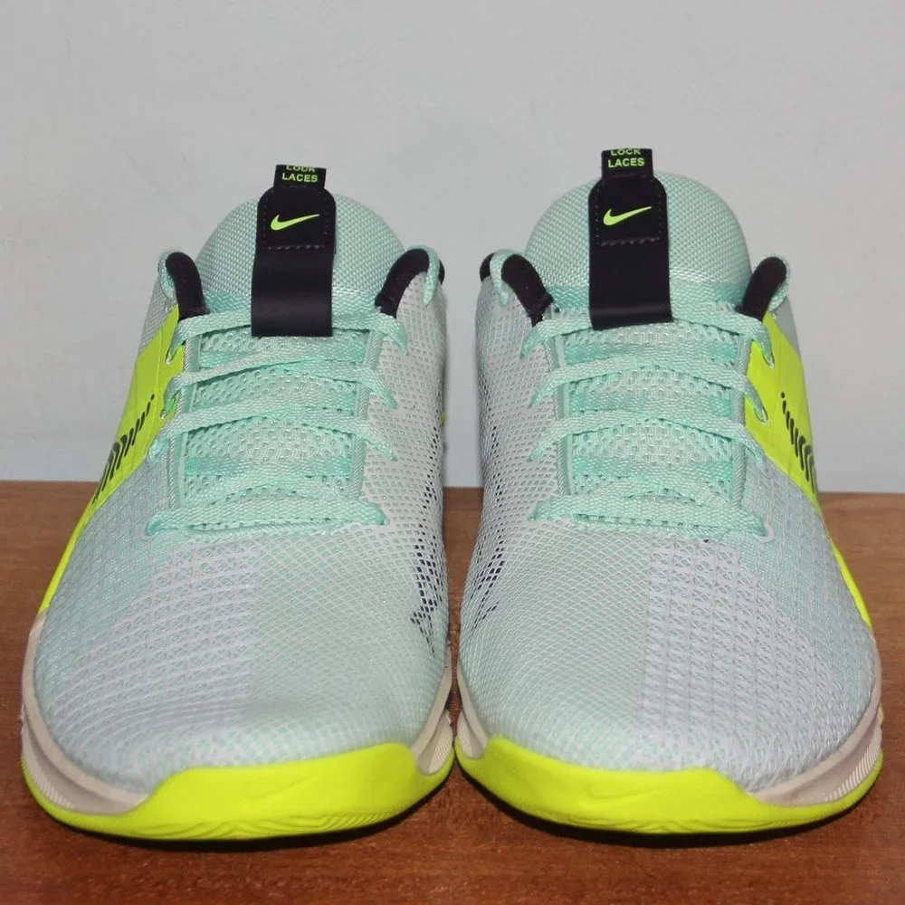 Nike Metcon 8 Crossfit Training Shoes Mens 11.5 Mint Foam Volt